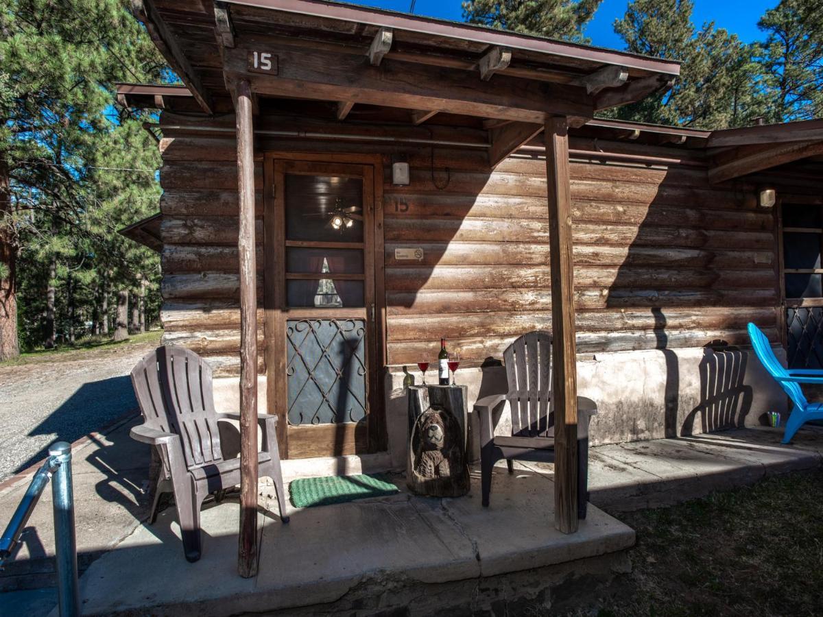 Apache Village Cabinette 15, Queen Bed, Midtown, Sleeps 2 Ruidoso Kültér fotó